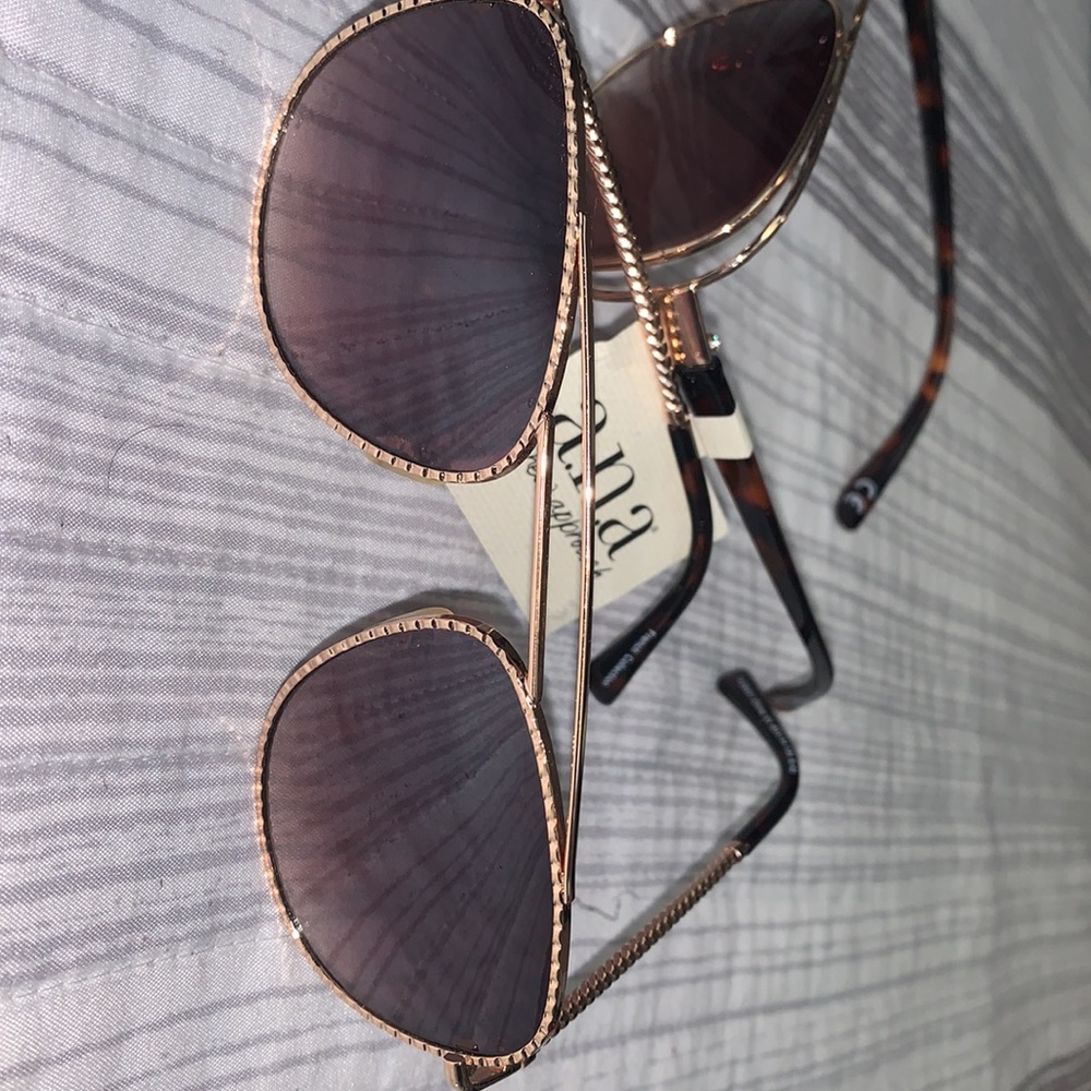 sunglasses - Picture 2 of 3
